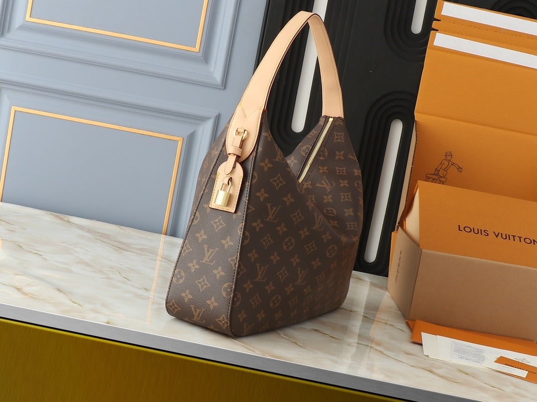 Handbag #44