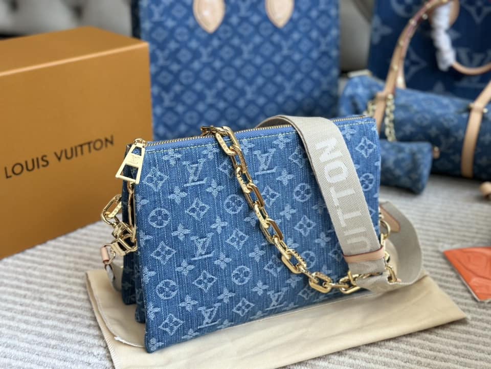 Crossbody #8
